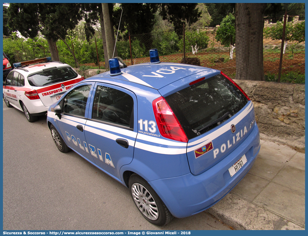 Polizia H1761
Polizia di Stato
Reparto Volo
Fiat Grande Punto
Parole chiave: PS;P.S.;Polizia;di;Stato;Polizia;Pubblica;Sicurezza;Reparto;Volo;Fiat;Grande;Punto