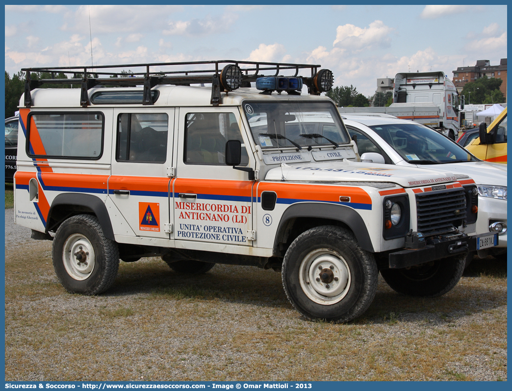 8
Misericordia di Antignano
Land Rover Defender 110
Parole chiave: Misericordie;Misericordia;Antignano;Land Rover;Defender;110