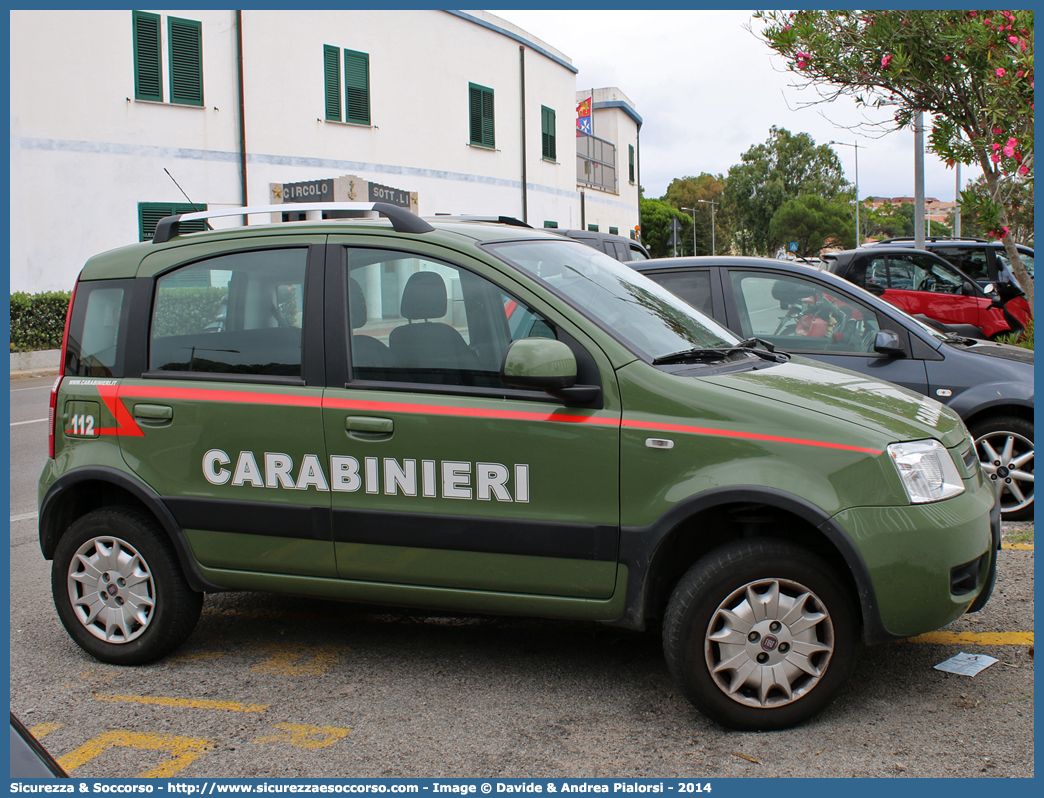 MM BK871
Arma dei Carabinieri
Reparto Carabinieri presso
la Marina Militare
Fiat Nuova Panda 4x4 I serie restyling
Parole chiave: CC;C.C.;MM;M.M.;Arma;dei;Carabinieri;Reparto;Marina;Militare;Fiat;Nuova;Panda;4x4