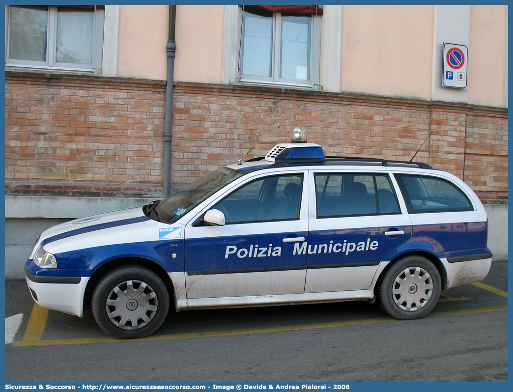 -
Polizia Municipale
Comune di Russi
Skoda Octavia Wagon I serie
Allestitore Focaccia Group S.r.l.
Parole chiave: Polizia;Locale;Municipale;Russi;Skoda;Octavia;Wagon;Focaccia