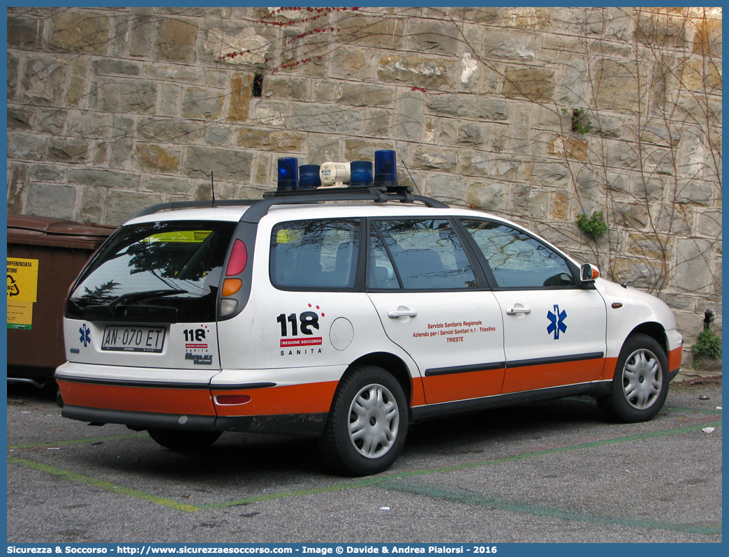 T02
118 Trieste
Fiat Marea Weekend
Parole chiave: 118;Trieste;Automedica;Automedicalizzata;Auto Medica;Auto Medicalizzata;Fiat;Marea;Weekend;Week;End;SW;S.W.;Station;Wagon