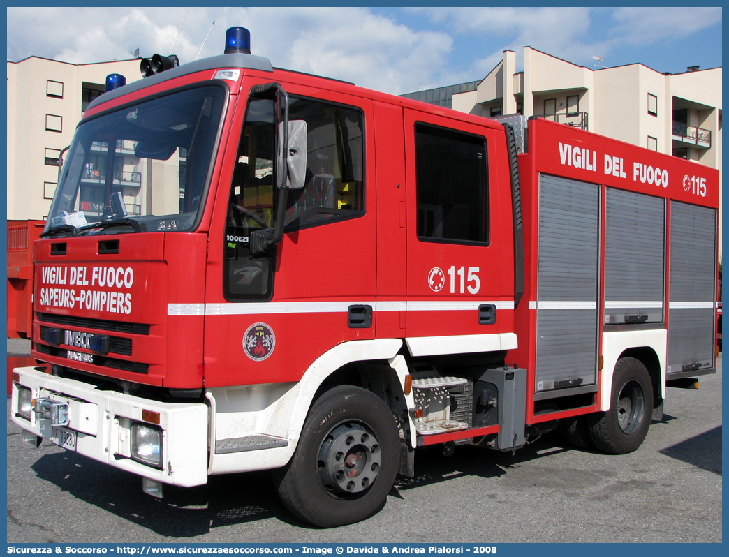 VF 19880
Vigili del Fuoco
Regione Autonoma Valle d'Aosta
Iveco Magirus EuroFire 100E21 I serie
Parole chiave: VF;V.F.;Vigili;Fuoco;Regione;Autonoma;Valle;Aosta;Iveco;Magirus;EuroFire;100E21 I serie;19880