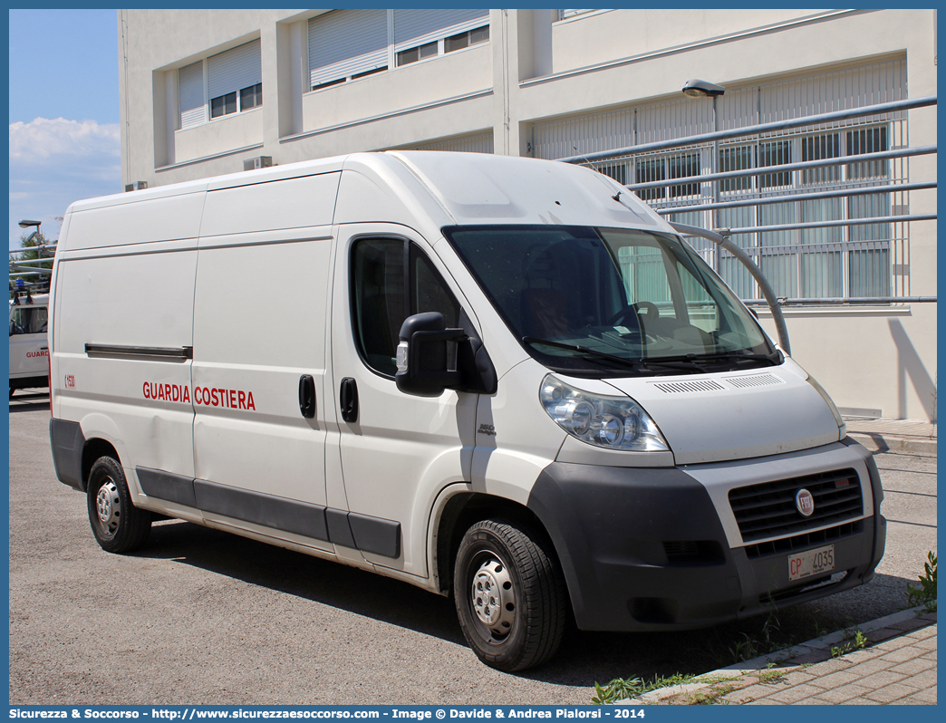 CP 4035
Corpo delle Capitanerie di Porto
Guardia Costiera
Fiat Ducato III serie
Parole chiave: CP;C.P.;GC;G.C.;Guardia;Costiera;Capitaneria;Capitanerie;Porto;Guardia Costiera;Fiat;Ducato;X250;X 250;4035