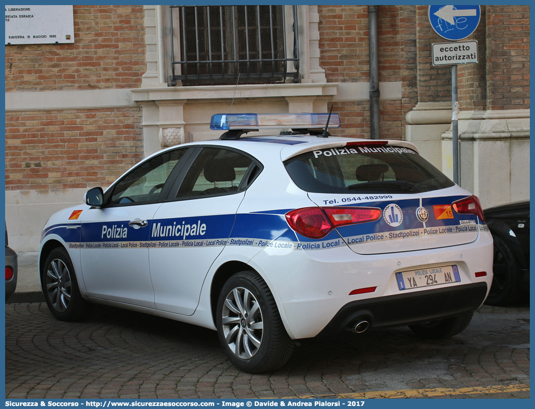 Polizia Locale YA294AN
Polizia Municipale
Comune di Ravenna
Alfa Romeo Nuova Giulietta
I serie II restyling
Parole chiave: Polizia;Locale;Municipale;Ravenna;Alfa Romeo;Nuova Giulietta;YA294AN;YA 294 AN