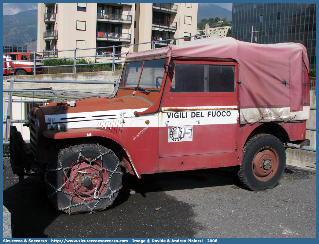 -
Vigili del Fuoco
Regione Autonoma Valle d'Aosta
Fiat Campagnola
Parole chiave: VF;V.F.;Vigili;Fuoco;Regione;Autonoma;Valle;Aosta;Fiat;Campagnola;AR59