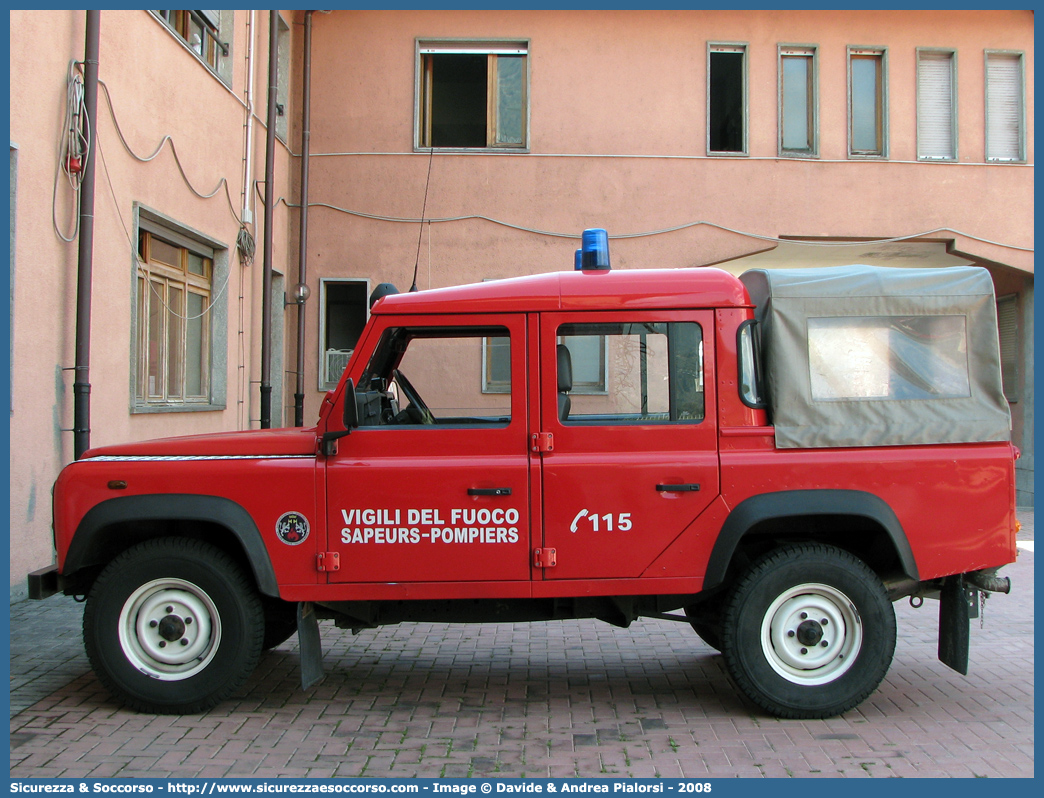 VF 21502
Vigili del Fuoco
Regione Autonoma Valle d'Aosta
Land Rover Defender 110
Parole chiave: VF;V.F.;Vigili;Fuoco;Regione;Autonoma;Valle;Aosta;Land Rover;Defender;110;21502