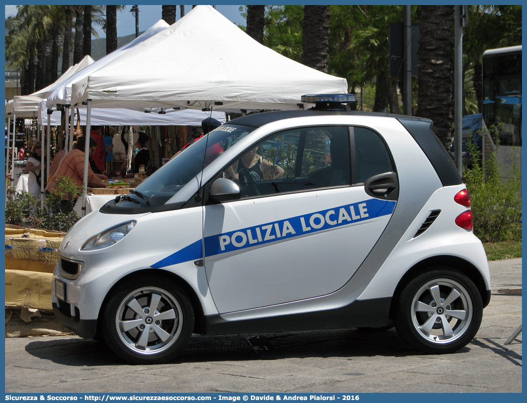 -
Polizia Locale
Comune di Olbia
Smart ForTwo II serie
Parole chiave: PL;PM;P.L.;P.M.;Polizia;Locale;Municipale;Olbia;Smart;ForTwo;For Two