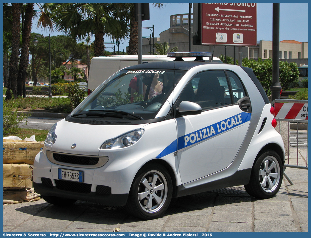 -
Polizia Locale
Comune di Olbia
Smart ForTwo II serie
Parole chiave: PL;PM;P.L.;P.M.;Polizia;Locale;Municipale;Olbia;Smart;ForTwo;For Two