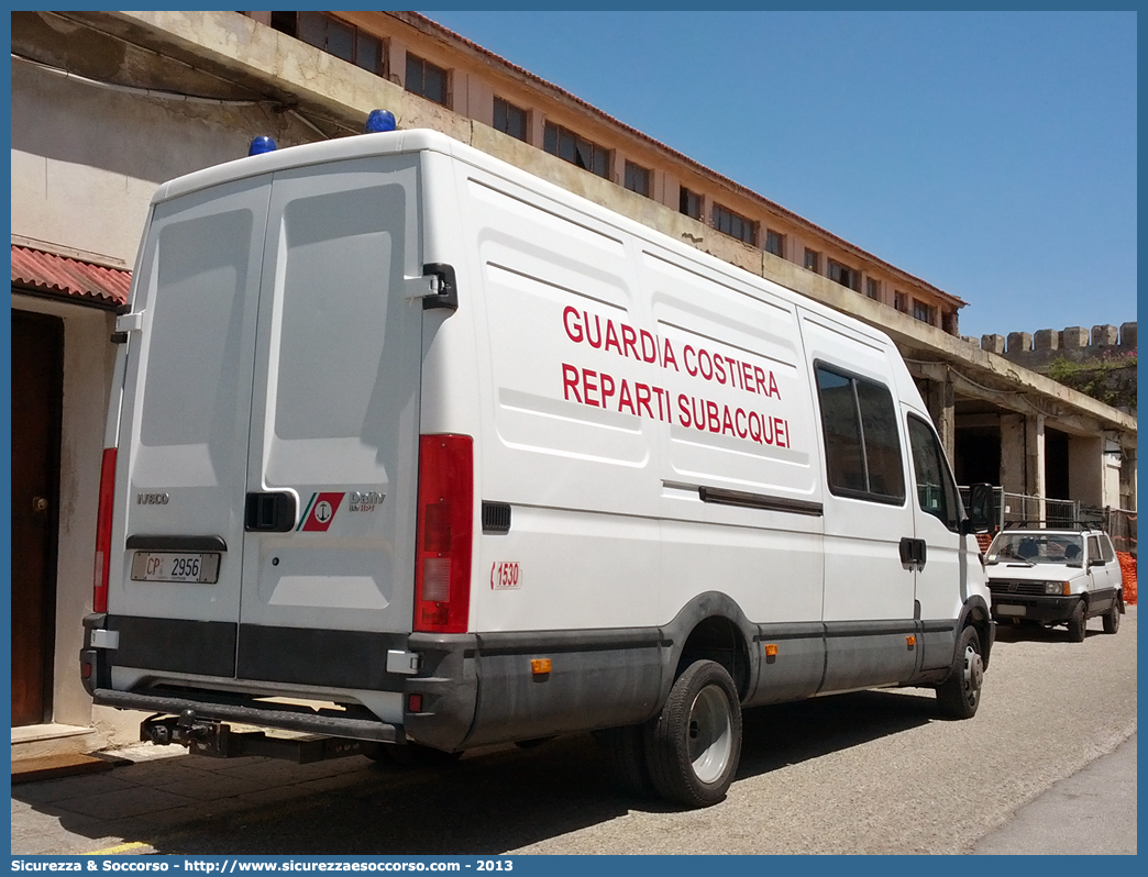 CP 2956
Corpo delle Capitanerie di Porto
Guardia Costiera
Reparti Subacquei
Iveco Daily 35C17 III serie
Parole chiave: Guardia Costiera;Capitaneria di Porto;Capitanerie di Porto;Reparto;Subacquei;Iveco;Daily;35C17;35 C 17;35 C17;35C 17;CP2956;CP 2956