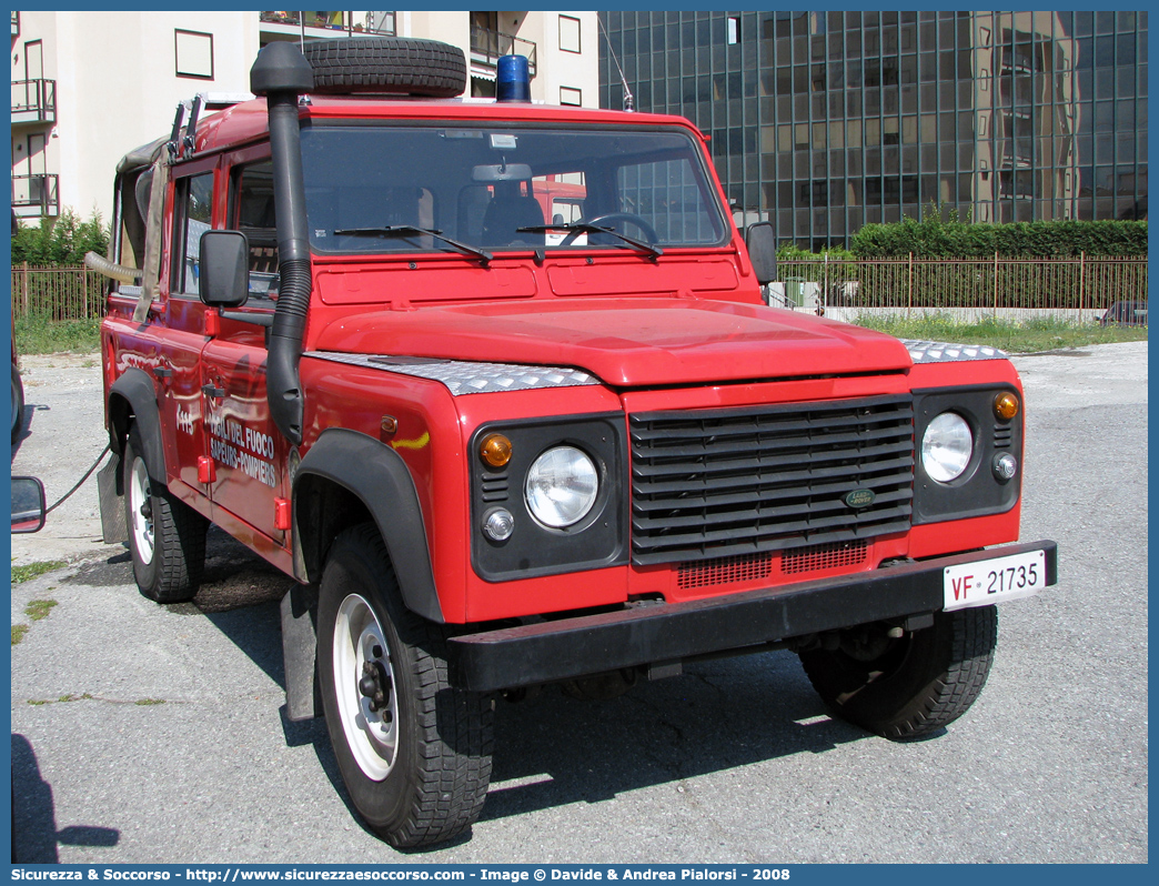 VF 21735
Vigili del Fuoco
Regione Autonoma Valle d'Aosta
Land Rover Defender 110
Parole chiave: VF;V.F.;Vigili;Fuoco;Regione;Autonoma;Valle;Aosta;Land Rover;Defender 110;21735