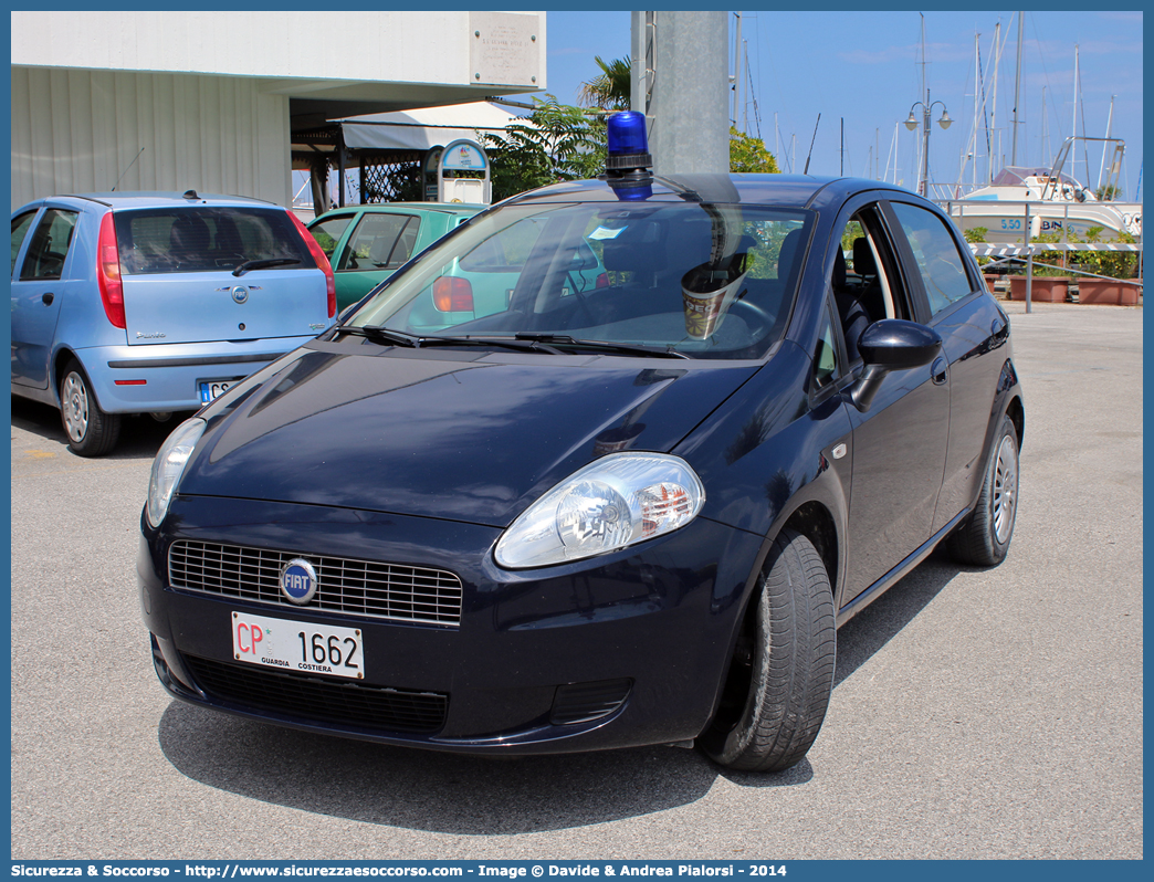 CP 1662
Corpo delle Capitanerie di Porto
Guardia Costiera 
Fiat Grande Punto
Parole chiave: CP;C.P.;GC;G.C.;Guardia;Costiera;Guardia Costiera;Capitaneria di Porto;Fiat;Grande;Punto;1662