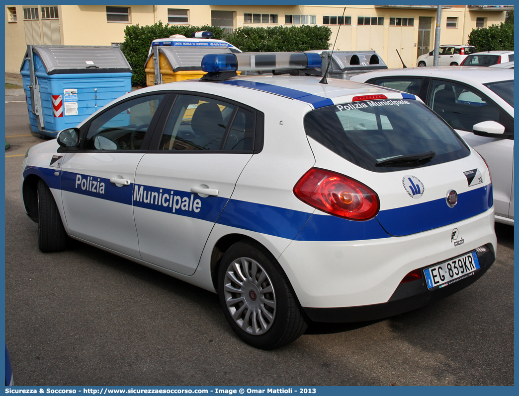 -
Polizia Municipale
Comune di Ferrara
Fiat Nuova Bravo
Allestitore Focaccia Group S.r.l.
Parole chiave: Polizia;Municipale;Locale;Ferrara;Fiat;Nuova Bravo;Focaccia