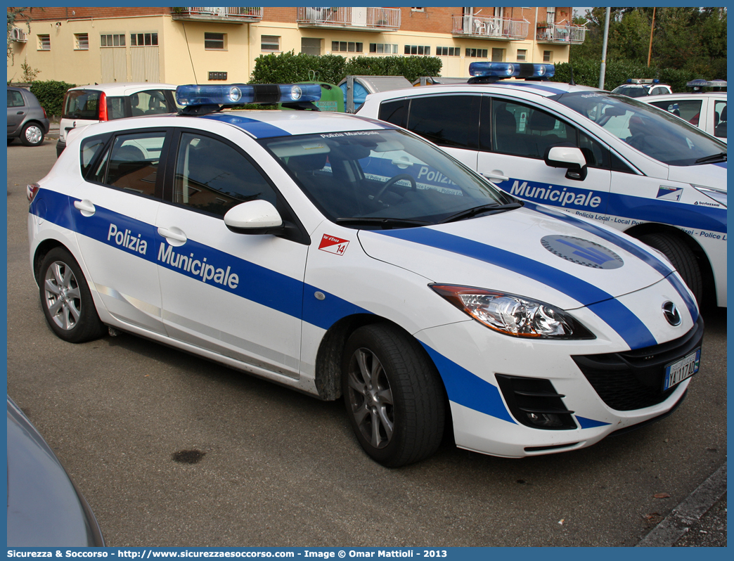 Polizia Locale YA117AD
Polizia Municipale
Unione Comuni Val d'Enza
Mazda 3 II serie
Parole chiave: Polizia;Locale;Municipale;Val d'Enza;Val d Enza;Bibbiano;Campegine;Cavriago;Gattatico;Montecchio Emilia;San Polo d'Enza;San Polo d Enza;Sant'Ilario d'Enza;Sant Ilario d Enza;Mazda;3;YA117AD;YA 117 AD