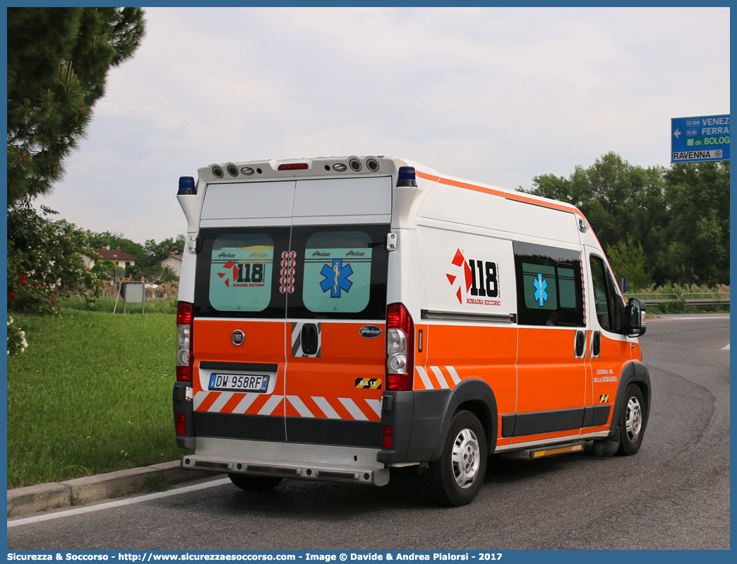 RA 12
118 Romagna Soccorso
Ambito Territoriale di Ravenna
Fiat Ducato III serie
Allestitore Aricar S.p.A.
(variante)
Parole chiave: 118;Romagna;Ravenna;Soccorso;Ambulanza;Autoambulanza;Fiat;Ducato;X250;X 250;Aricar