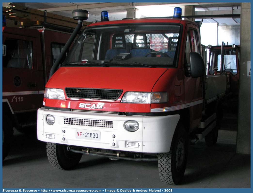 VF 21830
Vigili del Fuoco
Regione Autonoma Valle d'Aosta
Scam SM60 4x4
Parole chiave: VF;V.F.;Vigili;Fuoco;Regione;Autonoma;Valle;Aosta;Scam;SM60;4x4;21830