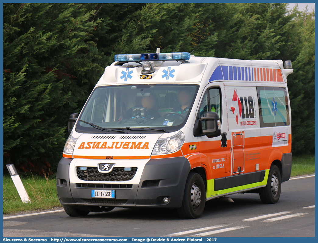 BO 2309
118 Imola Soccorso
Peugeot Boxer III serie
Allestitore EDM S.r.l.
(variante)
Parole chiave: 118;Imola;Soccorso;Ambulanza;Autoambulanza;Peugeot;Boxer;EDM;E.D.M.