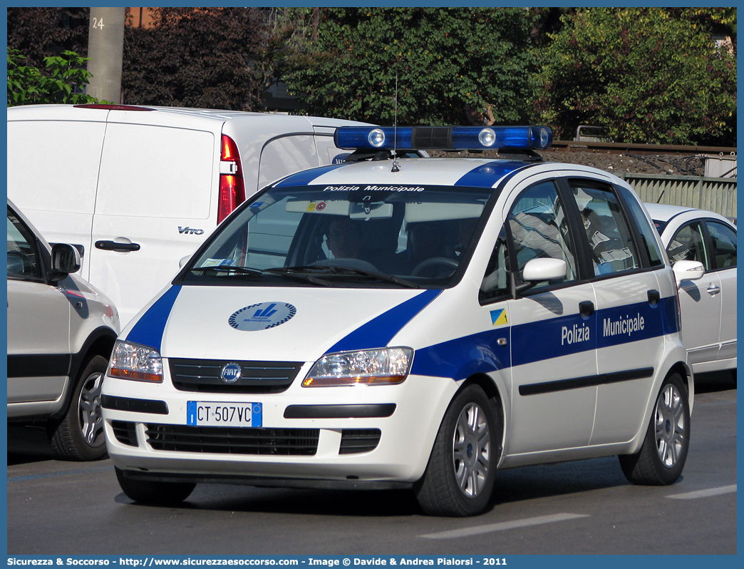 -
Polizia Municipale
Comune di Sant'Agostino
Fiat Idea
Allestitore Focaccia Group S.r.l.
Parole chiave: Polizia;Municipale;Locale;Sant'Agostino;Sant Agostino;Fiat;Idea;Focaccia