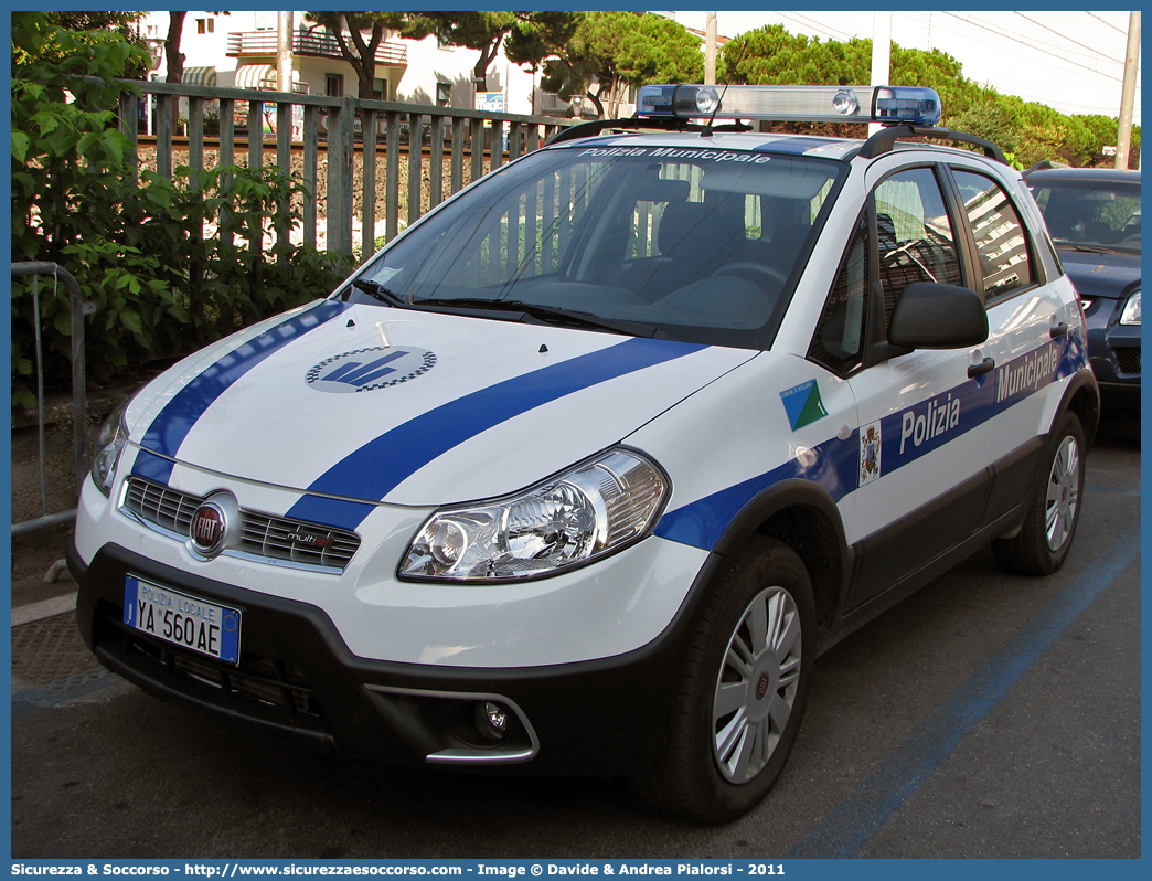 Polizia Locale YA560AE
Polizia Municipale
Comune di Sogliano al Rubicone
Fiat Sedici II serie
Allestitore Focaccia Group S.r.l.
Parole chiave: Polizia;Locale;Municipale;Sogliano al Rubicone;Fiat;Sedici;Focaccia;YA560AE;YA 560 AE