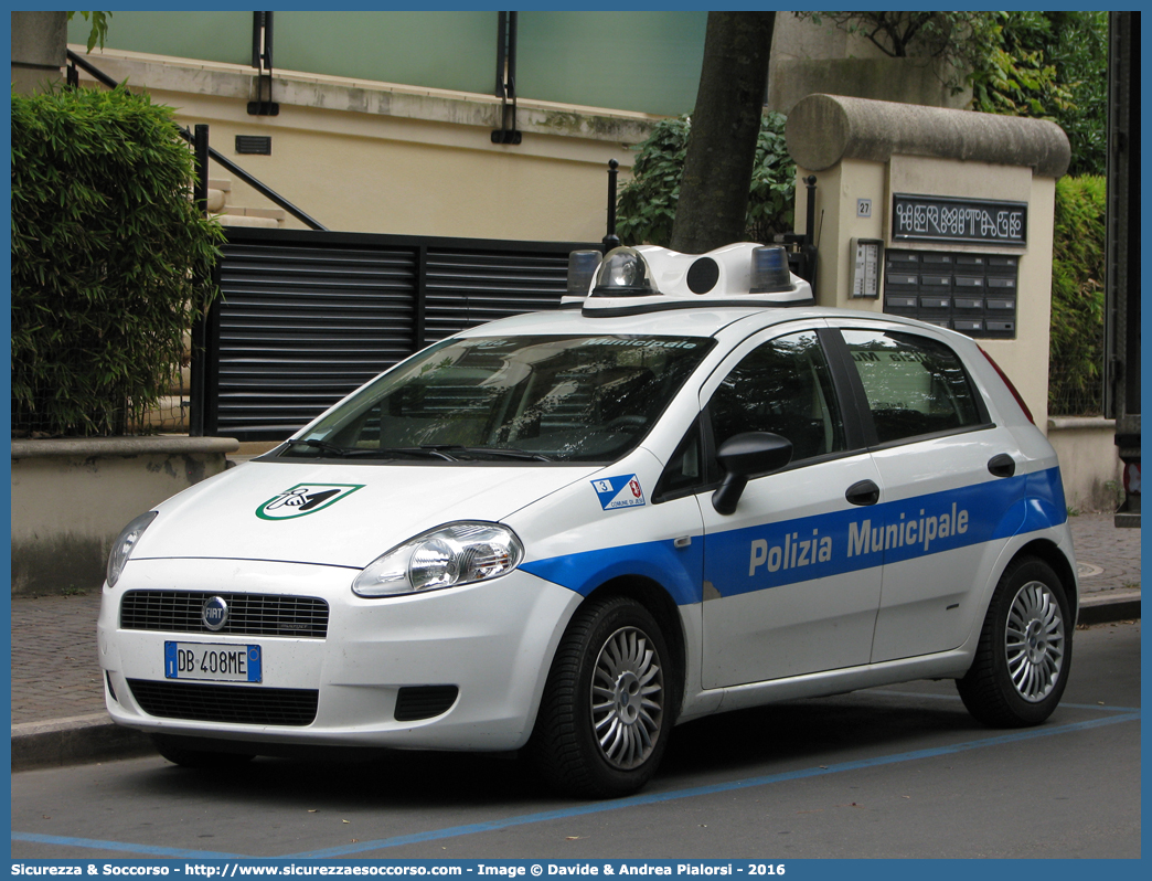 -
Polizia Municipale
Comune di Jesi
Fiat Grande Punto
Parole chiave: Polizia;Locale;Municipale;Jesi;Fiat;Grande Punto