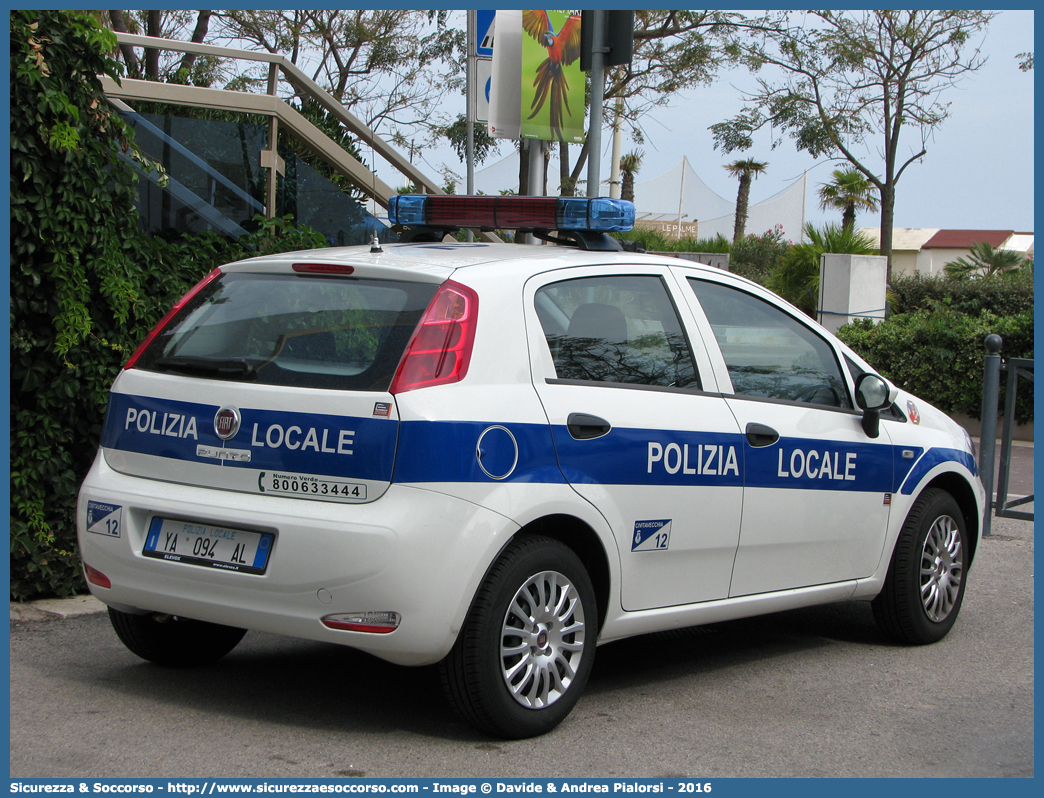 Polizia Locale YA094AL
Polizia Locale
Comune di Civitavecchia
Fiat Punto IV serie
Allestitore Elevox S.r.l.
Parole chiave: PL;P.L.;PM;P.M.;Polizia;Locale;Municipale;Civitavecchia;Fiat;Punto;Elevox;YA094AL;YA 094 AL