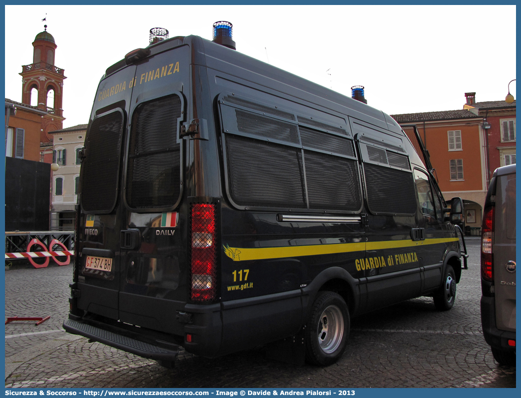 GdiF 374BH
Guardia di Finanza
A.T.P.I.
Iveco Daily 50C17 V serie 
Allestitore Sperotto S.p.A.
Parole chiave: GdiF;G.D.F.;GDF;Guardia;di;Finanza;Iveco;Daily;50C17;Sperotto;ATPI;A.T.P.I.;Anti;Terrorismo;Pronto;Impiego