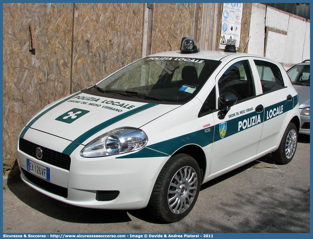 -
Polizia Locale
Unione Comuni del Medio Verbano
Fiat Grande Punto
Parole chiave: Polizia;Locale;Municipale;Medio Verbano;Caravate;Casalzuigno;Cocquio Trevisago;Cittiglio;Cuvio;Leggiuno;Monvalle;Sangiano;Fiat;Grande Punto