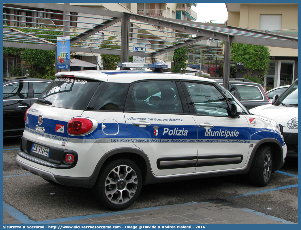 -
Polizia Municipale
Comune di Piacenza
Fiat 500L
Allestitore Elevox S.r.l.
Parole chiave: Polizia;Locale;Municipale;Piacenza;Fiat;500L;Elevox