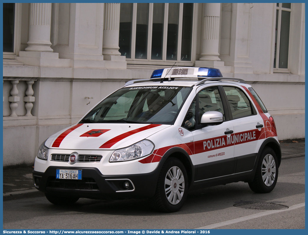 Polizia Locale YA316AH
Polizia Municipale
Comune di Arezzo
Fiat Sedici II serie
Allestitore Ciabilli S.r.l.
(variante)
Parole chiave: Polizia;Locale;Municipale;Arezzo;Fiat;Sedici;Ciabilli;YA316AH;YA 316 AH