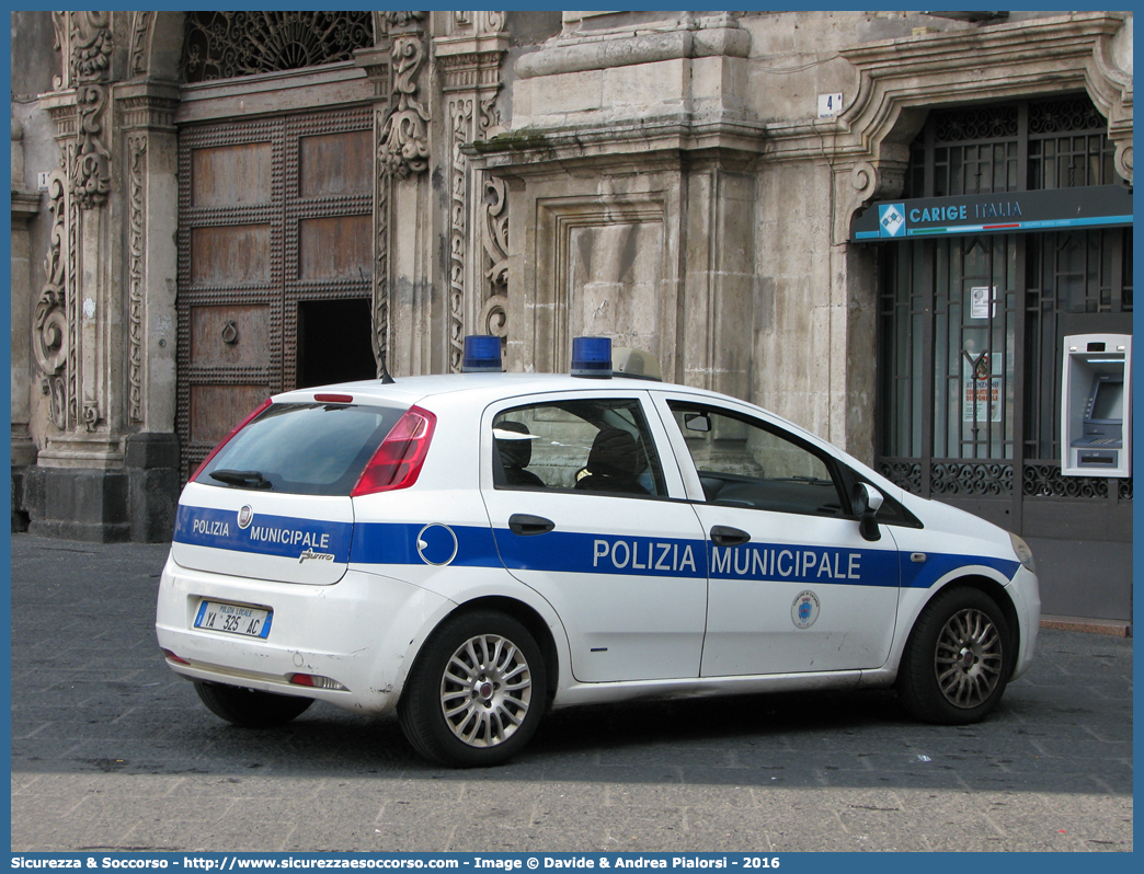 Polizia Locale YA325AC
Polizia Municipale
Comune di Catania
Fiat Grande Punto
Parole chiave: Polizia;Locale;Municipale;Catania;Fiat;Grande Punto;YA325AC;YA 325 AC