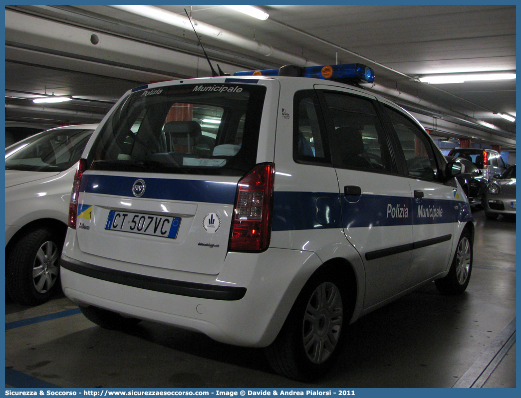 -
Polizia Municipale
Comune di Sant'Agostino
Fiat Idea
Allestitore Focaccia Group S.r.l.
Parole chiave: Polizia;Municipale;Locale;Sant'Agostino;Sant Agostino;Fiat;Idea;Focaccia