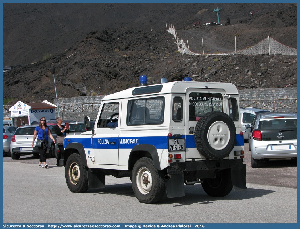 -
Polizia Municipale
Comune di Nicolosi
Land Rover Defender 90
Parole chiave: Polizia;Locale;Municipale;Nicolosi;Land Rover;Defender;90