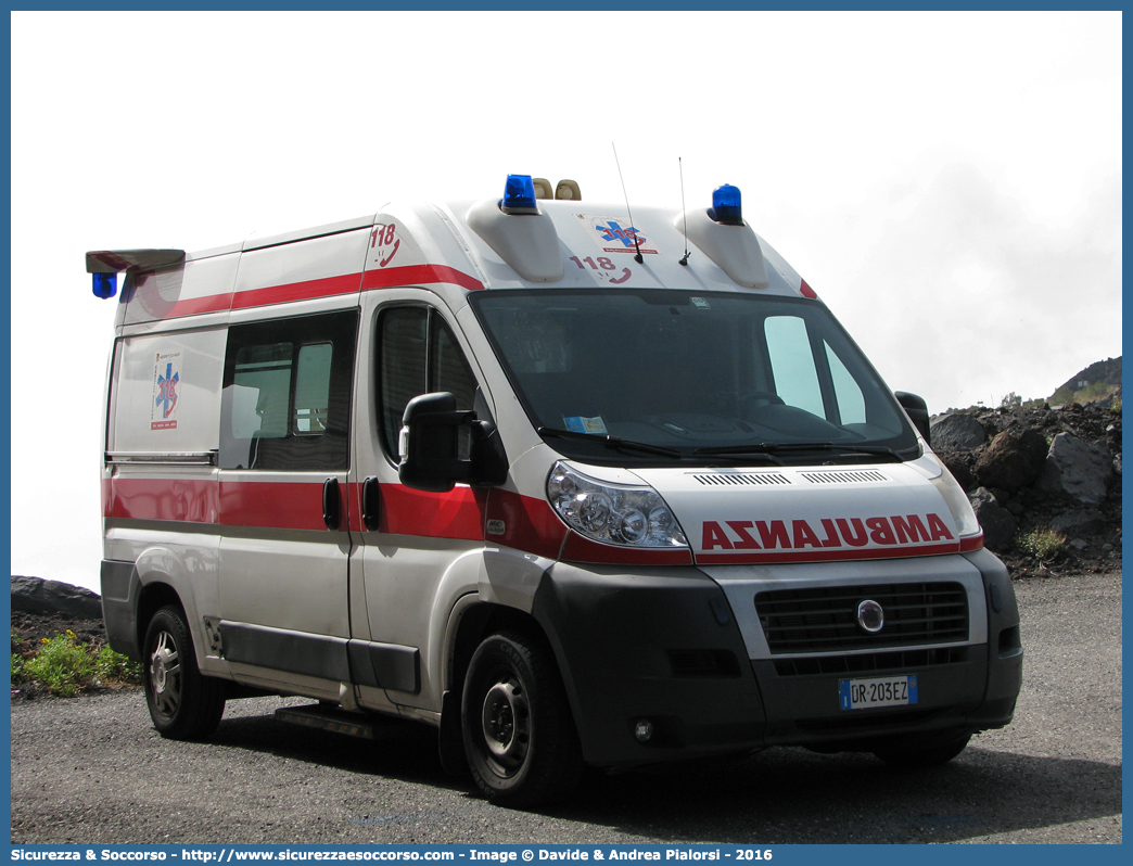 -
118 Sicilia Emergenza Urgenza Sanitaria
Fiat Ducato III serie
Allestitore Orion S.r.l.
Parole chiave: 118;Sicilia;Emergenza;Urgenza;Sanitaria;SEUS;S.E.U.S.;Ambulanza;Autoambulanza;Fiat;Ducato;X250;X 250;Orion