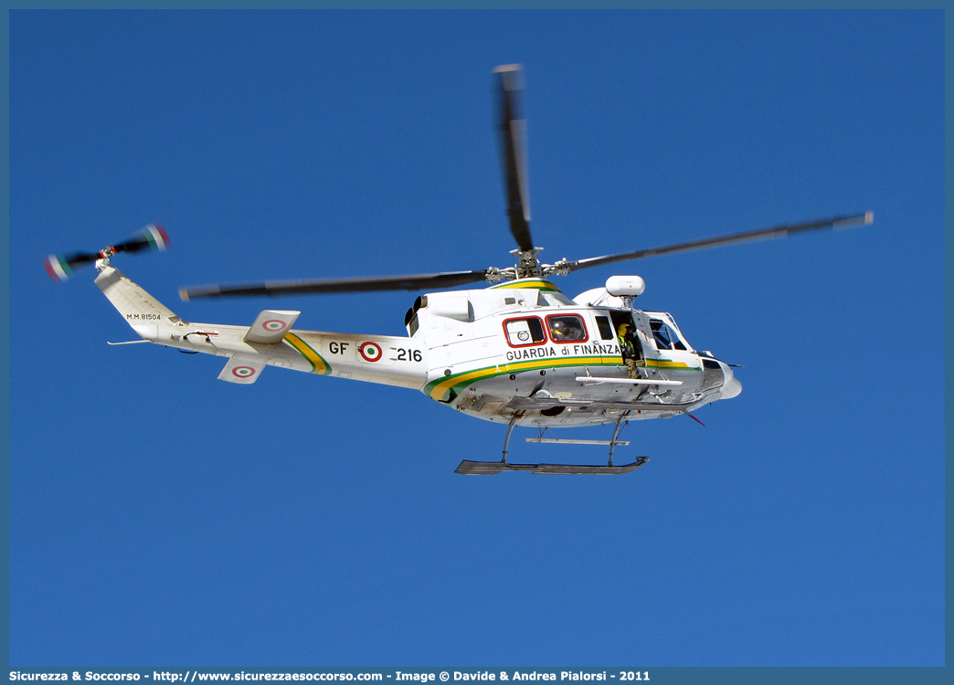 MM81504 / GF 216
Guardia di Finanza
R.O.A.N. Componente Aerea
Agusta Bell AB412 HP
Parole chiave: GdiF;G.D.F.;GDF;Guardia di Finanza;R.O.A.N.;ROAN;Componente Aerea;Agusta Bell;AB412 HP;216