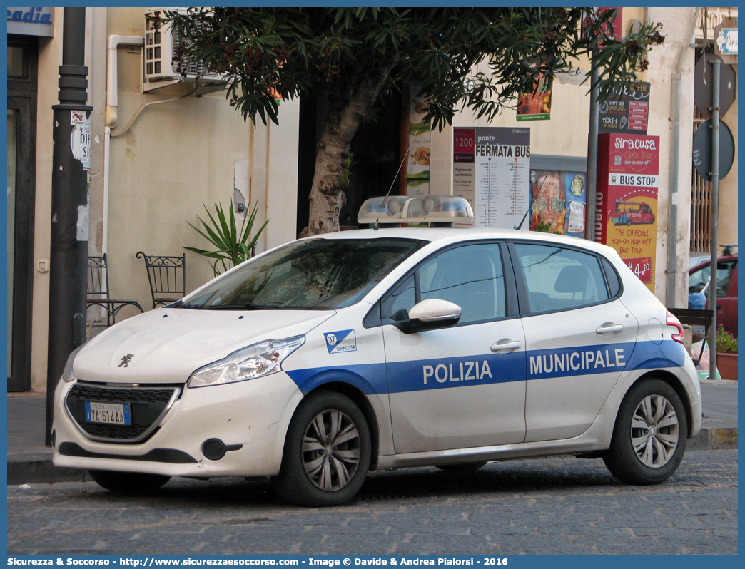 Polizia Locale YA614AA
Polizia Municipale
Comune di Siracusa
Peugeot 208 I serie
Parole chiave: Polizia;Locale;Municipale;Siracusa;Peugeot;208;YA614AA;YA 614 AA