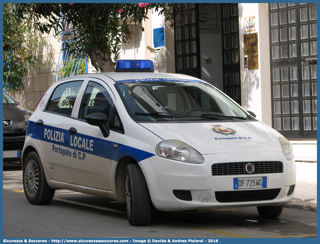 -
Polizia Locale
Comune di Portopalo di Capo Passero
Fiat Grande Punto
Parole chiave: Polizia;Locale;Municipale;Portopalo di Capo Passero;Fiat;Grande Punto