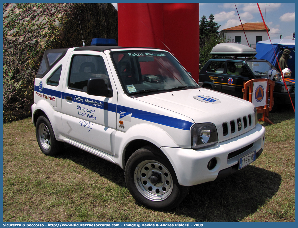 -
Polizia Municipale
Corpo Unico Bagnacavallo,
Cotignola e Fusignano
Suzuki Jimny
Parole chiave: Polizia;Locale;Municipale;Bagnacavallo;Cotignola;Fusignano;Suzuki;Jimny