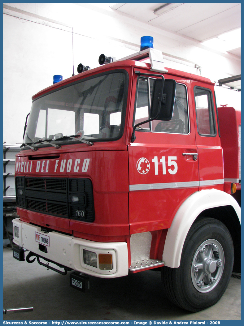 VF 10868
Corpo Nazionale Vigili del Fuoco
OM 155
Allestitori Baribbi S.p.A.
Parole chiave: Corpo;Nazionale;Vigili del Fuoco;Vigili;Fuoco;ABP;A.B.P.;AutoBottePompa;AutoBotte;OM;155;Baribbi