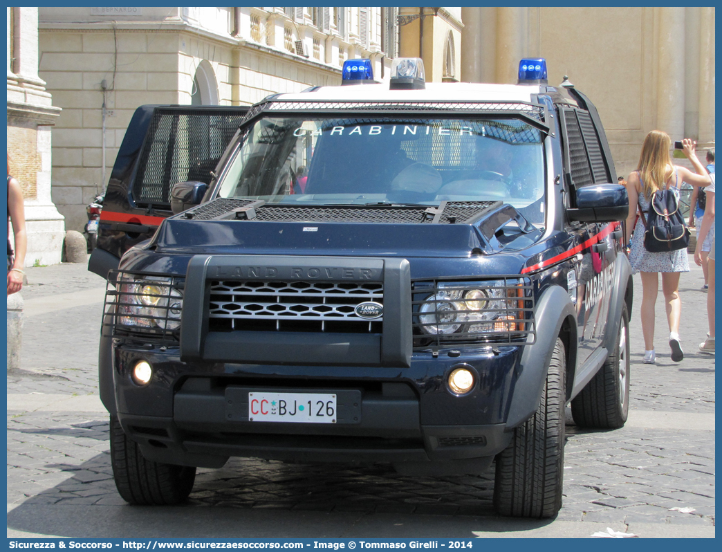 CC BJ126
Arma dei Carabinieri
Battaglioni Mobili
Land Rover Discovery 4
Parole chiave: CC;C.C.;Arma;dei;Carabinieri;Battaglione;Battaglioni;Mobile;Mobili;Land;Rover;Discovery;4;Blindato;Ordine;Pubblico;BJ126