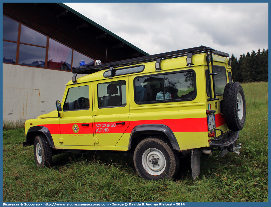 -
Corpo Nazionale
Soccorso Alpino e Speleologico
Delegazione Alpina
XI Prealpi Venete
Stazione di Asiago
Land Rover Defender 110
Parole chiave: CNSAS;C.N.S.A.S.;Corpo;Nazionale;Soccorso;Alpino;Speleologico;Veneto;SASV;S.A.S.V.;Asiago;Land Rover;Defender;110