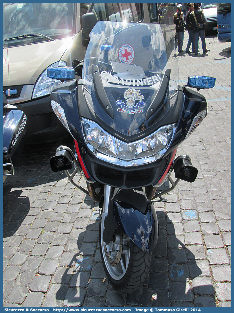 CC A4584
Arma dei Carabinieri
Bmw R1200 RT
(Stemma Bicentenario)
Parole chiave: CC;C.C.;Arma;dei;Carabinieri;Nucleo;Operativo;Radiomobile;Bmw;R1200RT;R 1200 RT;R;RT;1200