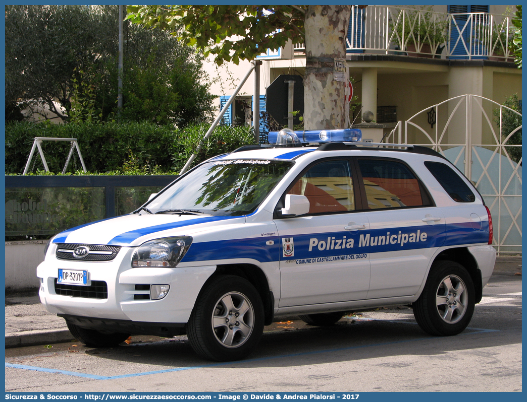 -
Polizia Municipale
Comune di Castellammare del Golfo
Kia Sportage II serie
Allestitore Bertazzoni S.r.l.
Parole chiave: Polizia;Locale;Municipale;Castellammare del Golfo;Kia;Sportage;Bertazzoni