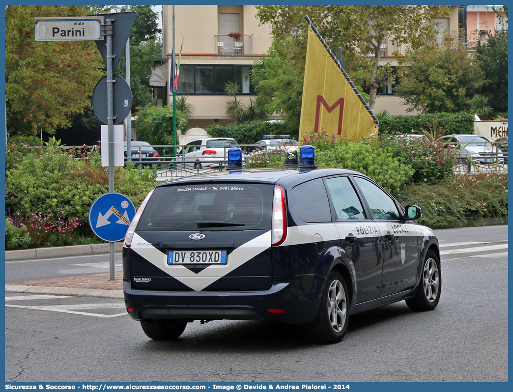 -
Polizia Locale
Comune di Trento
Ford Focus Style Wagon II serie
Allestitore Projet Service S.r.l.
Parole chiave: Polizia;Locale;Municipale;Trento;Ford;Focus;Style;Wagon;Station;SW;S.W.;Projet Service