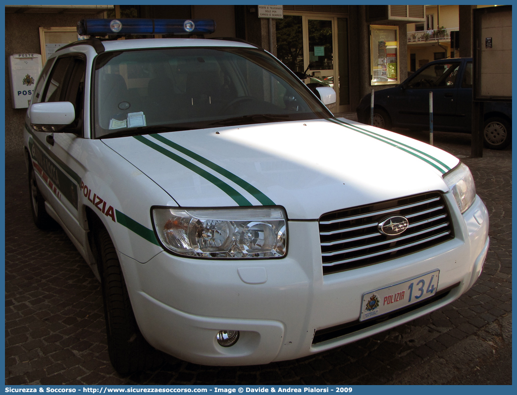 Polizia 134
Repubblica di San Marino
Guardia di Rocca
Subaru Forester IV serie
Parole chiave: Repubblica;San Marino;RSM;R.S.M.;Guardia di Rocca;Guardia;Rocca;Subaru;Forester