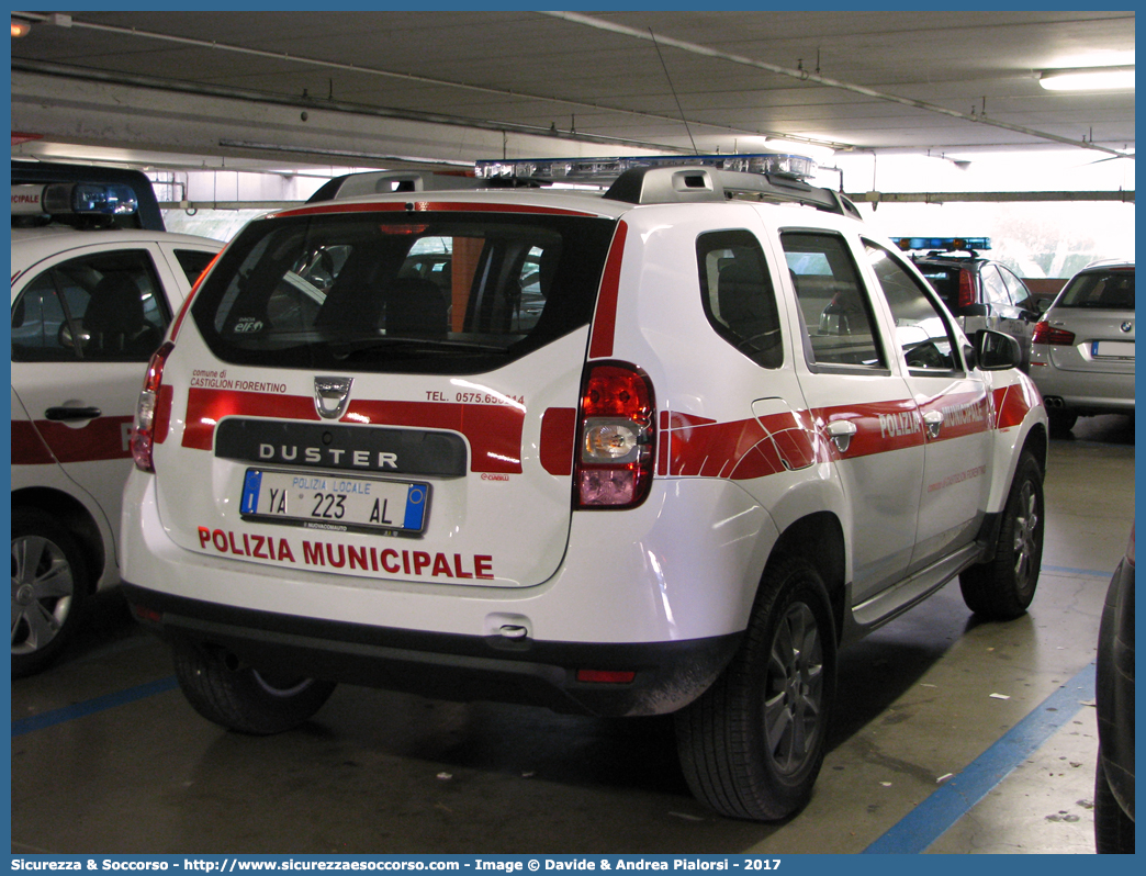 Polizia Locale YA223AL
Polizia Municipale
Comune di Castiglion Fiorentino
Dacia Duster I serie restyling
Allestitore Ciabilli S.r.l.
Parole chiave: Polizia;Locale;Municipale;Castiglion Fiorentino;Dacia;Duster;Ciabilli;YA223AL;YA 223 AL