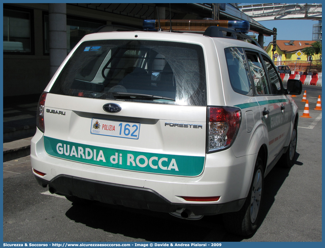 Polizia 162
Repubblica di San Marino
Guardia di Rocca
Subaru Forester V serie
Allestitore Focaccia Group S.r.l.
Parole chiave: Repubblica;San Marino;RSM;R.S.M.;Guardia di Rocca;Guardia;Rocca;Subaru;Forester;Focaccia