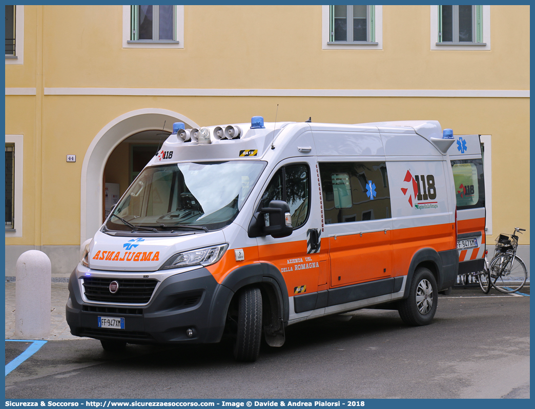 RA 19
118 Romagna Soccorso
Ambito Territoriale di Ravenna
Fiat Ducato III serie restyling
Allestitore Vision S.r.l.
Parole chiave: 118;Romagna;Ravenna;Soccorso;Ambulanza;Autoambulanza;Fiat;Ducato;X290;X 290;Vision