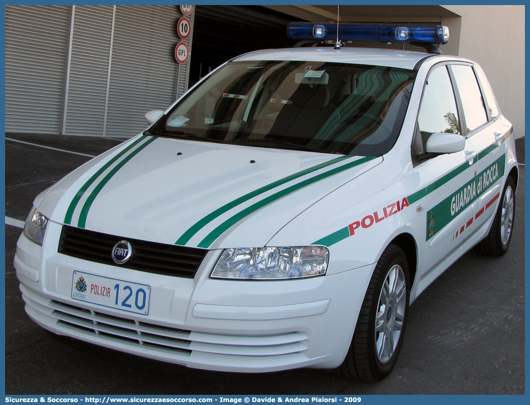 Polizia 120
Repubblica di San Marino
Guardia di Rocca
Fiat Stilo
(variante)
Parole chiave: Repubblica;San Marino;RSM;R.S.M.;Guardia di Rocca;Guardia;Rocca;Fiat;Stilo