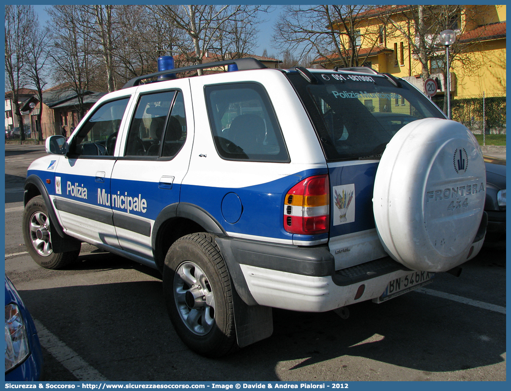 -
Polizia Municipale
Associazione Intercomunale
Terre d'Acqua
Opel Frontera II serie
Parole chiave: Polizia;Locale;Municipale;Terre d'Acqua;Terre;Acqua;Anzola dell’Emilia;Anzola Emilia;Calderara di Reno;Crevalcore;Sala Bolognese;San Giovanni in Persiceto;Sant’Agata Bolognese;Sant Agata Bolognese;Opel;Frontera