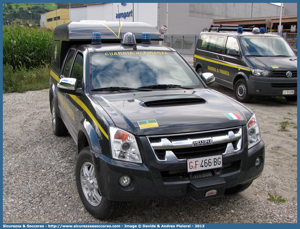 GdiF 466BG
Guardia di Finanza
S.A.G.F.
Isuzu D-Max I serie II restyling
Allestitore Maritan S.r.l.
Si ringrazia il personale per la collaborazione
Parole chiave: GdiF;G.D.F.;GDF;Guardia di Finanza;S.A.G.F.;SAGF;Soccorso Alpino;Isuzu;D-Max;D - Max;Alberto Maritan;466BG;466