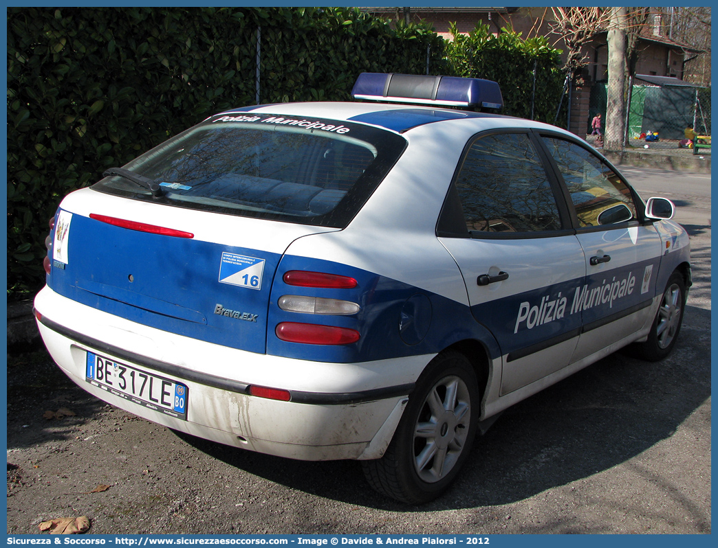 -
Polizia Municipale
Associazione Intercomunale
Terre d'Acqua
Fiat Brava
Parole chiave: Polizia;Locale;Municipale;Terre d'Acqua;Terre;Acqua;Anzola dell’Emilia;Anzola Emilia;Calderara di Reno;Sala Bolognese;San Giovanni in Persiceto;Sant’Agata Bolognese;Sant Agata Bolognese;Fiat;Brava